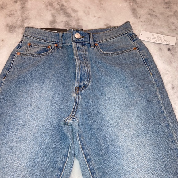 Bdg High-rise Slim Straight Jean NWT - Picture 3 of 7